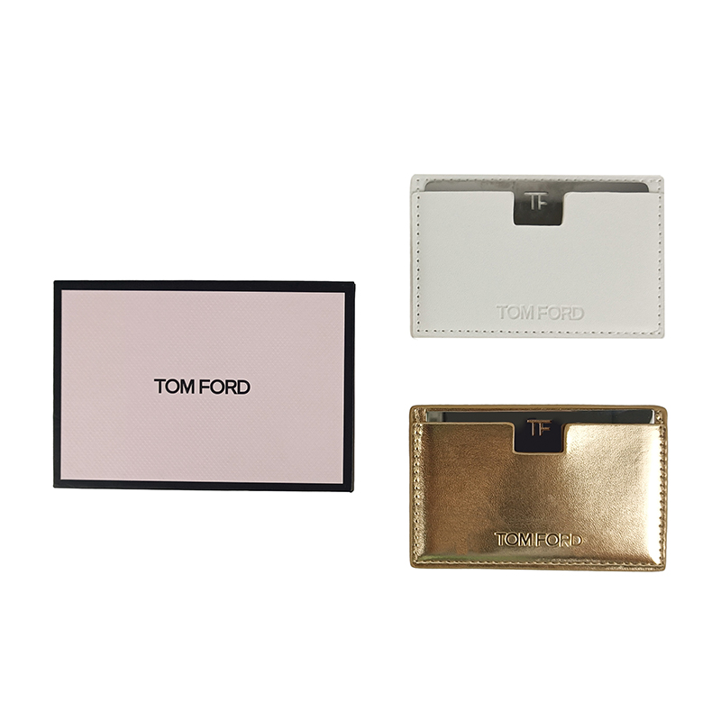 The Best Custom Portable Pocket Mirrors for a Minimalistic L